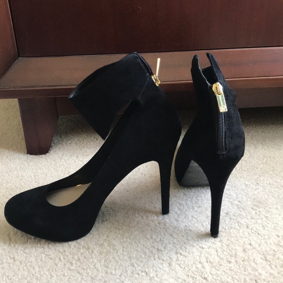 Jessica Simpson heels - Picture 2 of 4